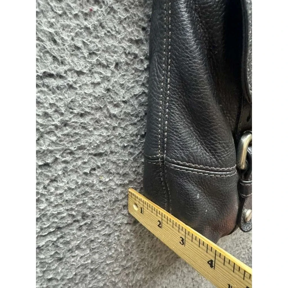Fossil Maddox Long Live Vintage 1954 Leather Laptop Messenger Bag Black‎